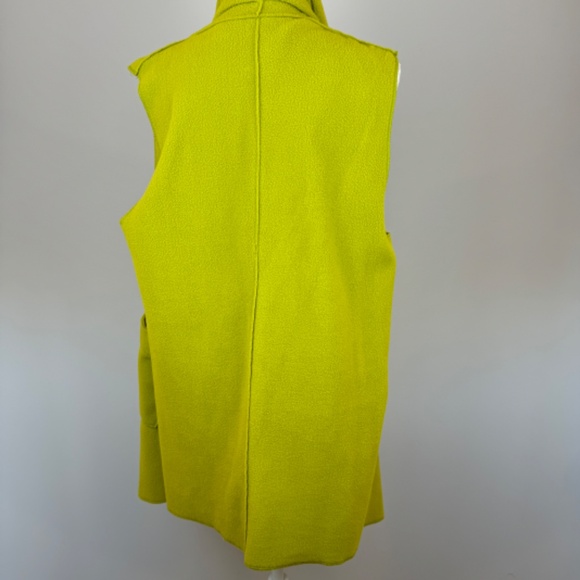 LE MODA Green Sleeveless Fleece Vest Sweater Pockets Classy / Size OSFA OSFM - Picture 7 of 11